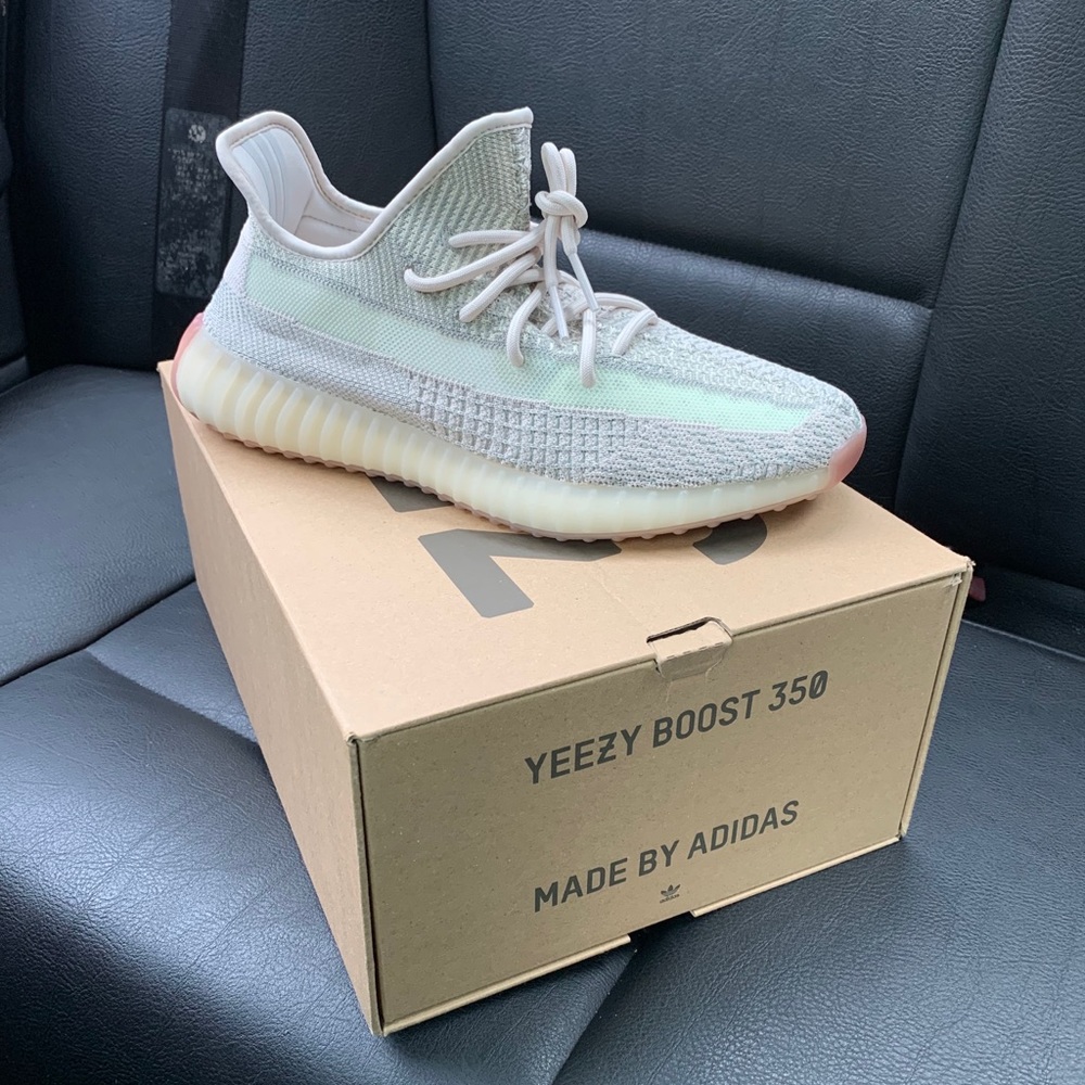 Yeezy boost 350 Citrin (non reflective)